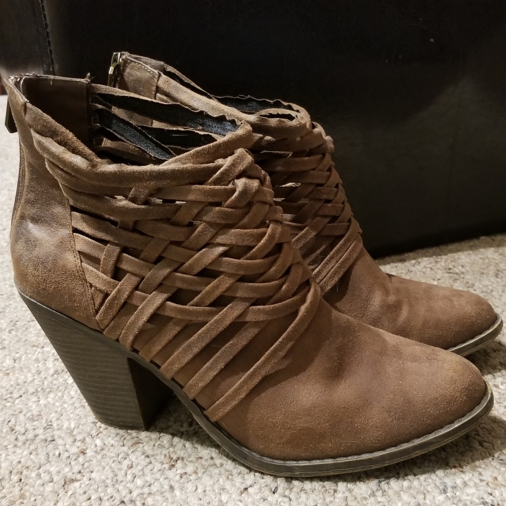 Fergaliscous Weever Brown Woven Heeled Boots Sz 9
